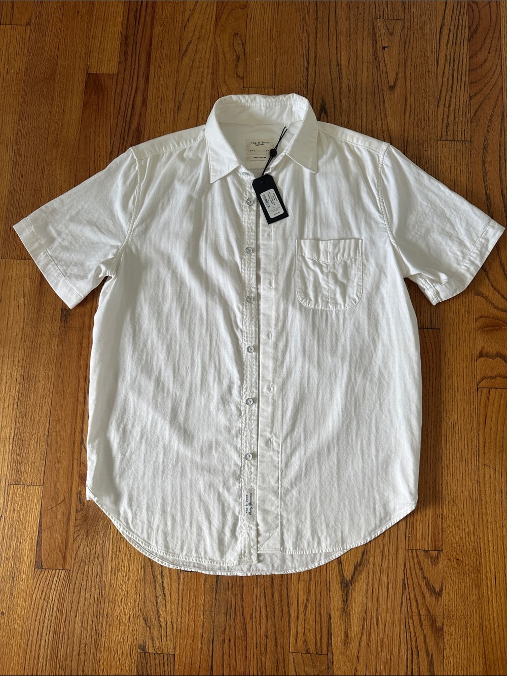 rag & bone NWT white Fit 3 Classic.  s/s Beach shirt